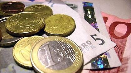 Πόσα θα κερδίσουν οι δανειολήπτες από πιθανή μείωση των επιτοκίων