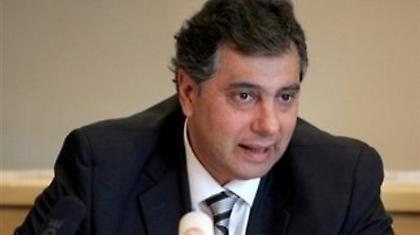 Προς κατώτατο μισθό στα 860 ευρώ στο εμπόριο