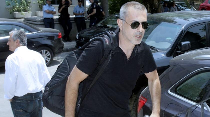 Ο λόγος της απουσίας Μώραλη