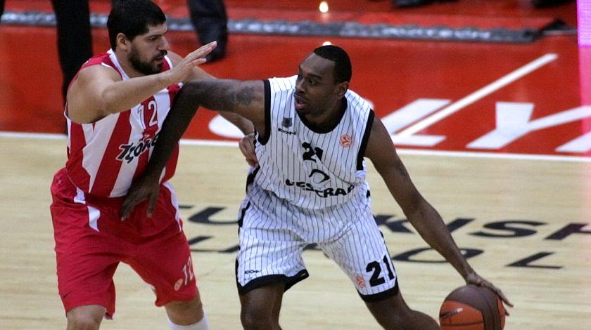 Τουρκικό ενδιαφέρον για Φίσερ!