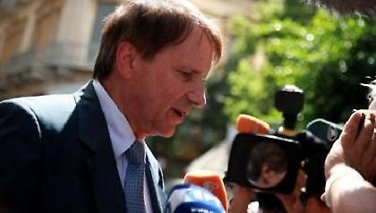 Φορολογική μεταρρύθμιση με υπογραφή Ράιχενμπαχ