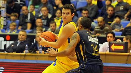 Ούτε η Μακάμπι θέλει Παρασκευές!