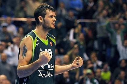 Συμφώνησε με Μπλέιζερς ο Φρίλαντ