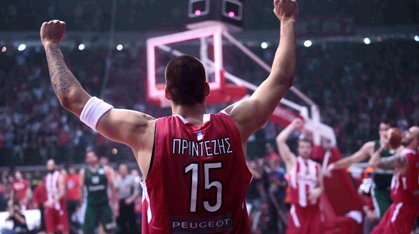 Παρέμεινε «ερυθρόλευκος» ο Πρίντεζης!