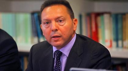 Διυπουργική υπό τον Γ. Στουρνάρα για «μαχαίρι» στις δαπάνες