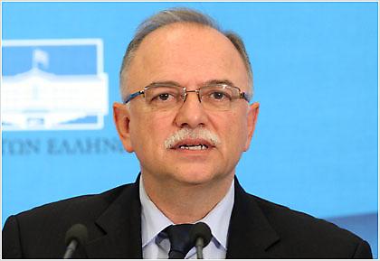 Παπαδημούλης: «Με τη… μισή ουρά έξω από την κυβέρνηση ο Βενιζέλος»