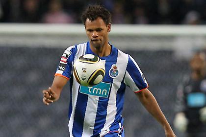 Δεν ξέρει κάτι για Μίλαν ο Ρολάντο