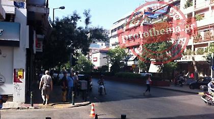 Ελεύθερος ο 21χρονος που εγκατάλειψε τα δίδυμα και τη μητέρα τους