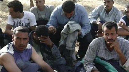 Απέλαση 60 παράνομων μεταναστών