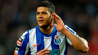 «Δεν έχω μιλήσει με κανέναν»