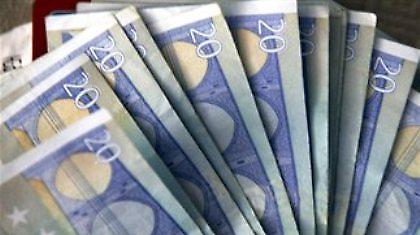 Μειωμένες οι εισπράξεις από τον τουρισμό το α' τρίμηνο