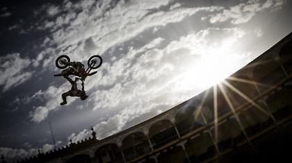 Red Bull X-Fighters World Tour 2012