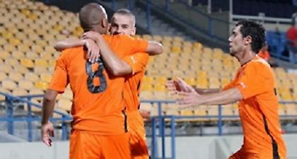 Το προφίλ της Μπνέι Γεχούντα και της Σίρακ