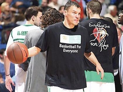 Σάρας: «Αποφασίζω σύντομα»