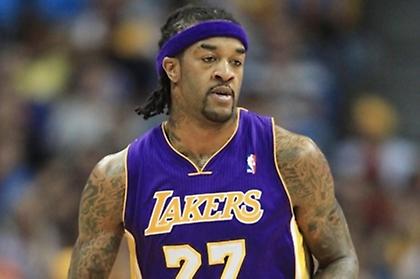 Ανανέωσε με Λέικερς ο Τζόρνταν Χιλ