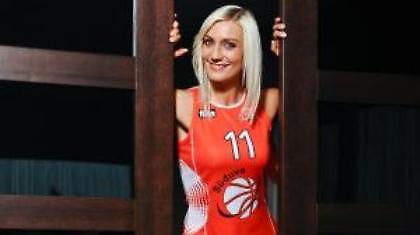 Προκαλεί ζαλάδες η «καυτή» Λιθουανή μπασκετμπολίστρια