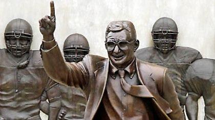 Η απόλυτη αποκαθήλωση ενός ειδώλου…