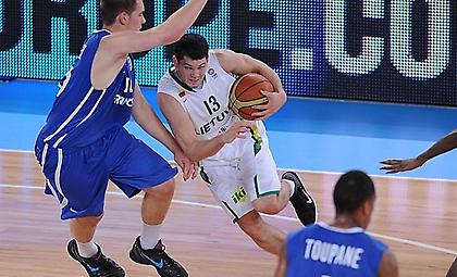 Το σήκωσε η «Λιέτουβα»