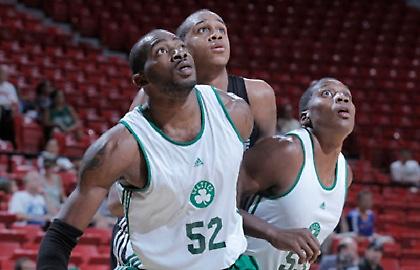 Λάσμε: «Ίσως με καλέσουν οι Σέλτικς»