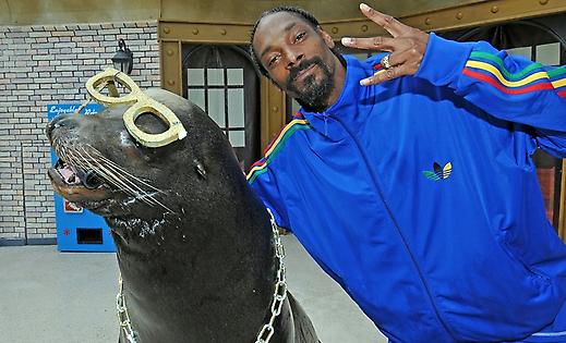 Νέο τραγούδι από τον Βασιλιά, Snoop Dogg!