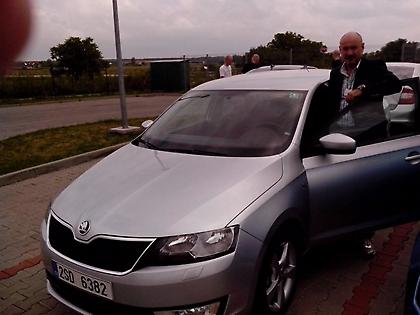 Οδηγούμε τώρα στη Μπρατισλάβα το νέο Skoda Rapid