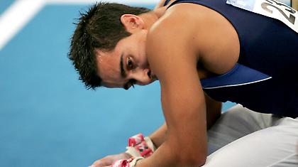 Ρίχνονται στη μάχη Τσολακίδης, Μάρας