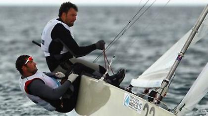 Ένατοι μετά την πρώτη μέρα