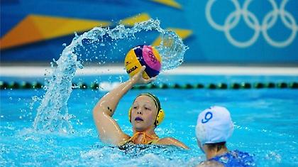 Μεγάλη νίκη για Αυστραλία