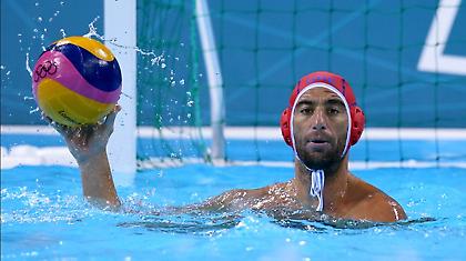 Δεληγιάννης: «Περήφανοι με το εθνόσημο στο… κούτελο»