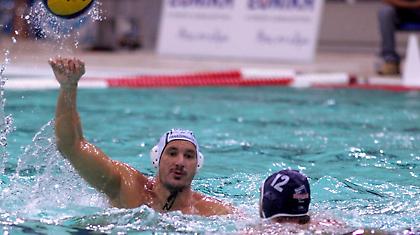 Στη Βουλιαγμένη ο Κομάντινα