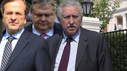 Ετοιμάζονται νέα ραντεβού των «τριών»