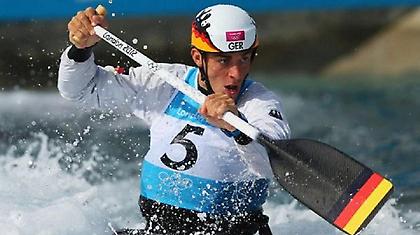 «Δε δέχτηκε να εγγραφεί σε ελληνικό σωματείο»