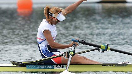 Έσπασε το ρόδι η Κνάπκοβα