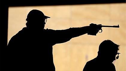 «Χρυσά» πιστόλια οι Νοτιοκορεάτες