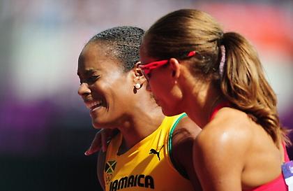 Το κλάμα της Φόστερ-Χίλτον (video/pics)