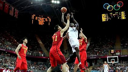 Με τούτα και με... Κίνα