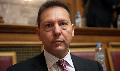 Συνάντηση Παπούλια-Στουρνάρα σήμερα