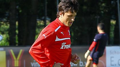 Μιλάμε για μοντέρνο αμυντικό χαφ