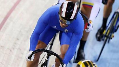 Ένατος ο Βολικάκης, βρετανικό χρυσάφι