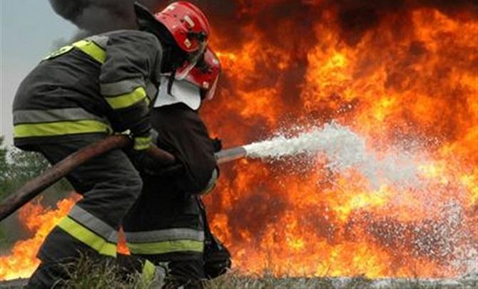 Πύρινα μέτωπα σε Αρκαδία, Κορινθία, Κύθηρα, Όλυμπο