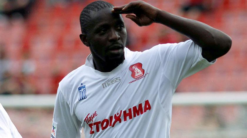 Στον Πανσερραϊκό ο Μπανγκουρά