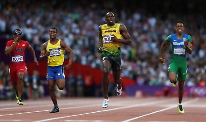 Άνετα ο Μπολτ, γρήγορα ο Μπλέικ