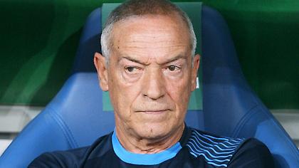 «Τσεκάρει» τους… νέους