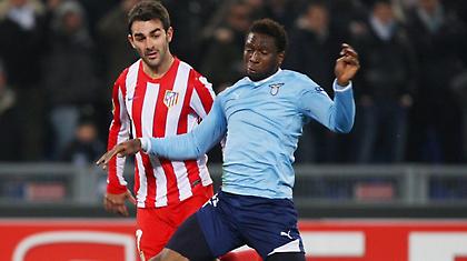 «Υπογράφεις ή φεύγεις»