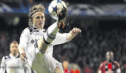 Μόνο οι υπογραφές για Μόντριτς