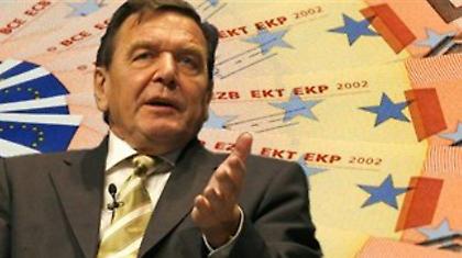 Σρέντερ: Λάθος να φορτώνεται στον ελληνικό λαό η αποτυχία...