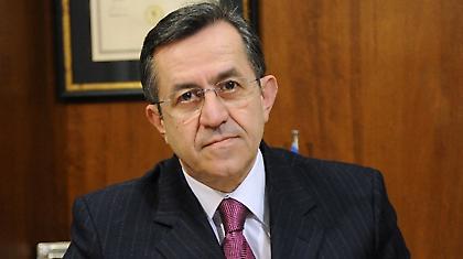 Ν. Νικολόπουλος:  «Ξαναχτύπησε» μέσω twitter