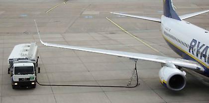 Πιέζει τους πιλότους να κάνουν οικονομία καυσίμου, η Ryanair