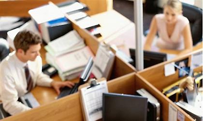 Τρία χρόνια εφεδρείας με 65% του μισθού