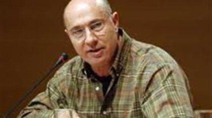 Επιστολή καλλιτεχνών στον πρωθυπουργό υπέρ του Γιώργου Λούκου